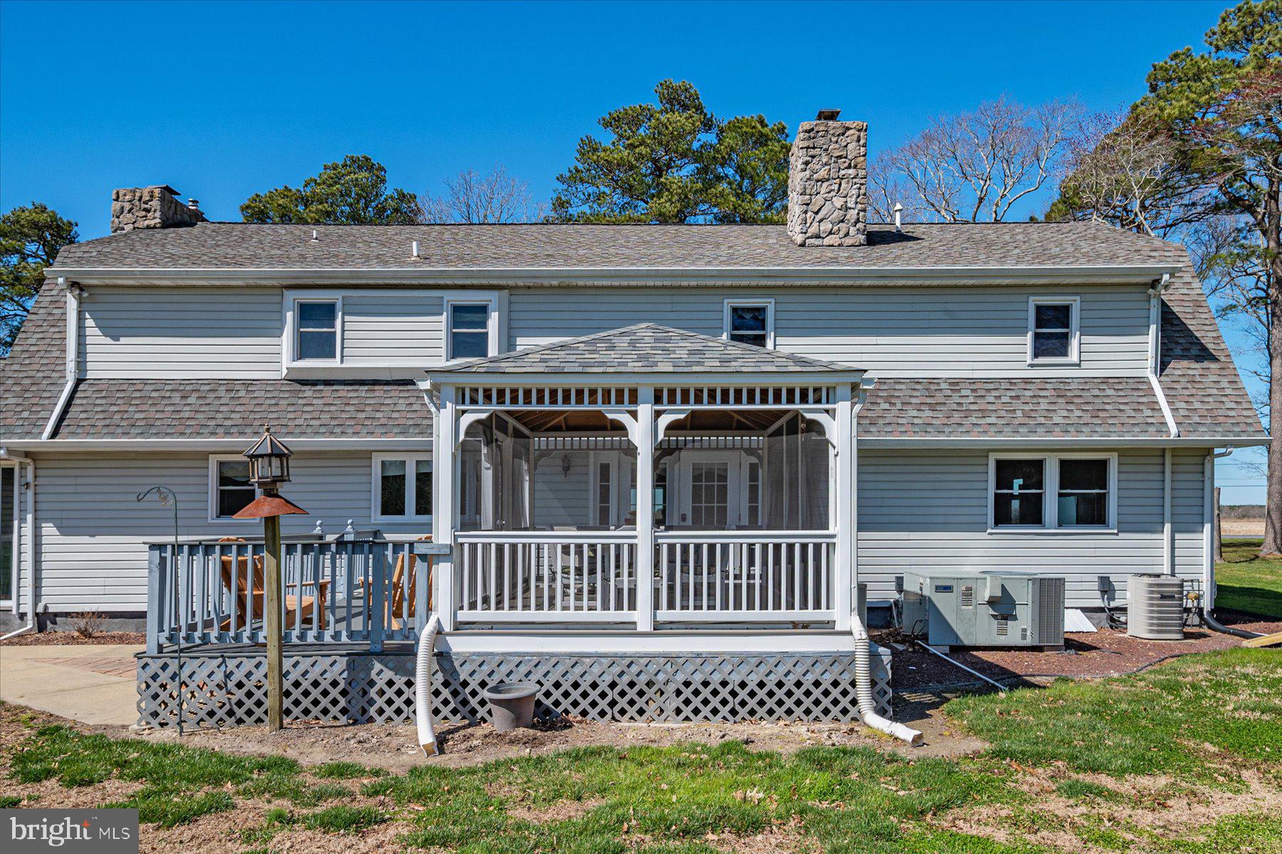 2107 Church Creek Road Cambridge, MD 21613 - Photo 41 of 84 Rear / Deck