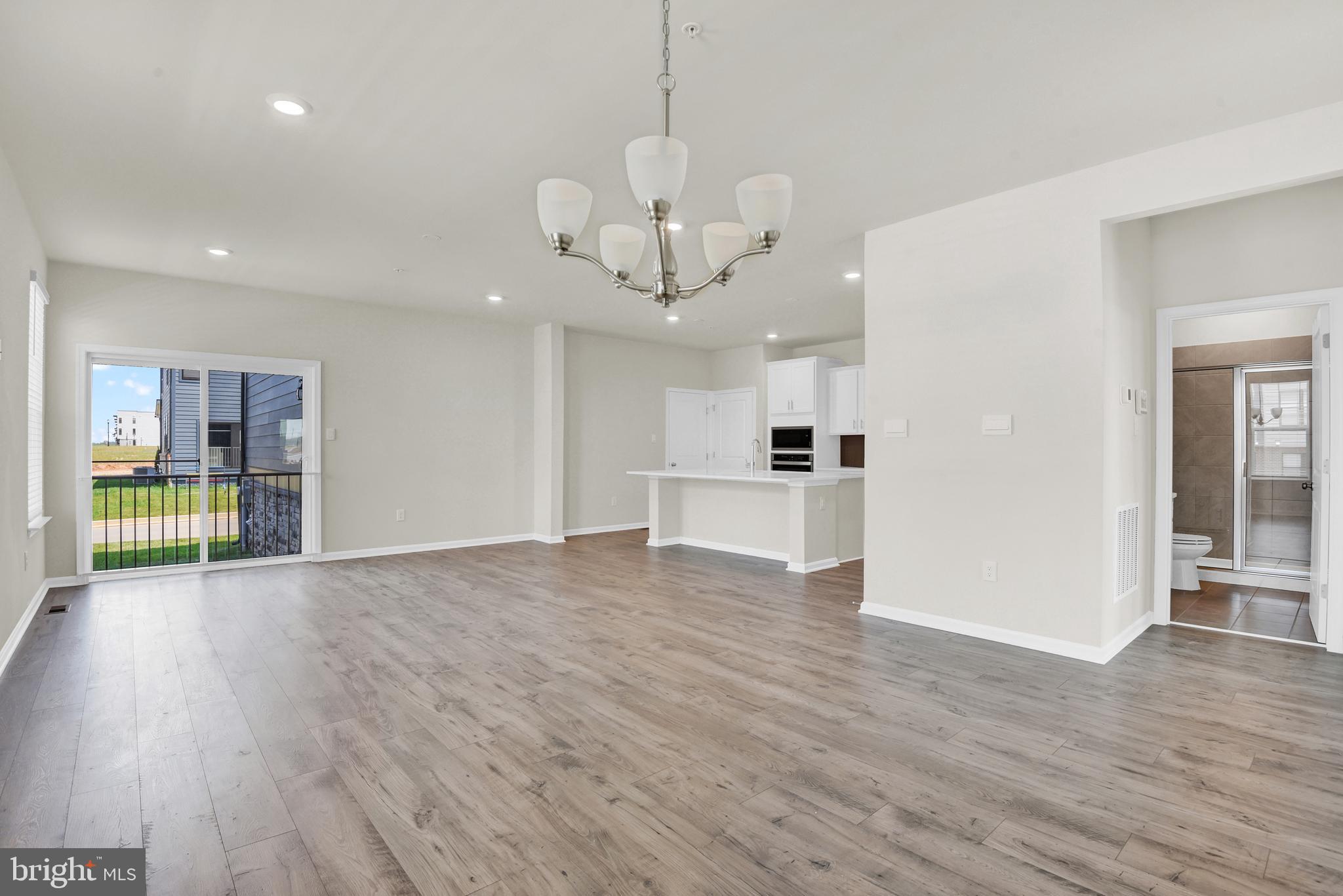 718 Bond Street Frederick, MD 21701 - Photo 7 of 31