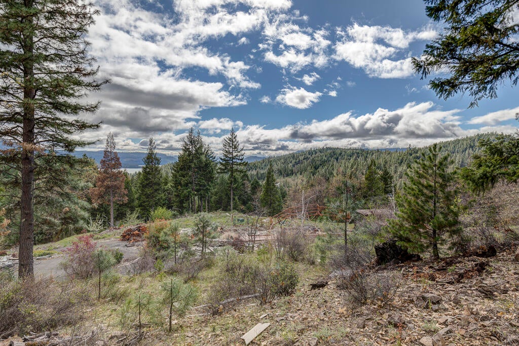 225 Flounce Rock Road Prospect, OR 97536 - Photo 24 of 28 22
