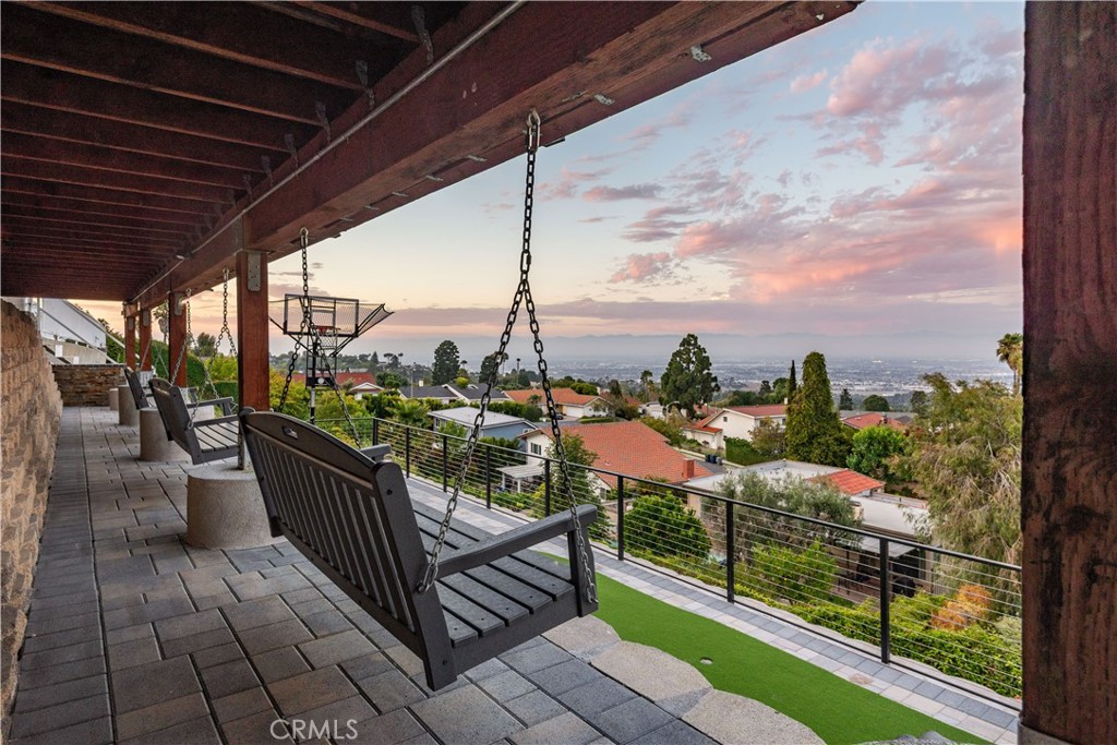 27108 Diamondhead Lane Rancho Palos Verdes, CA 90275 - Photo 14 of 23
