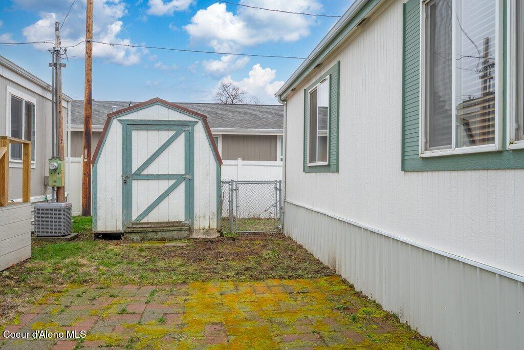 542 Myriah Loop Coeur D'Alene, ID 83815 - Photo 3 of 21 003-542MyriahLoop-CoeurdAlene-ID-83815-S