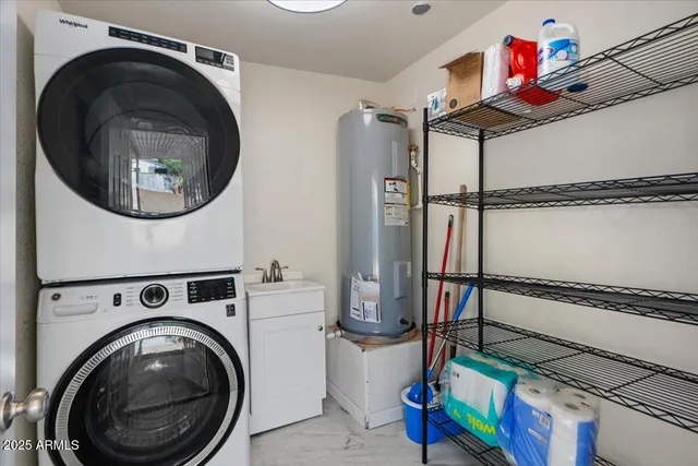 $269,000 | 421 West Moffatt Street, Superior, AZ 85173