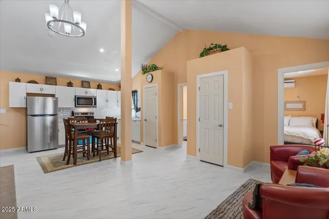 $269,000 | 421 West Moffatt Street, Superior, AZ 85173