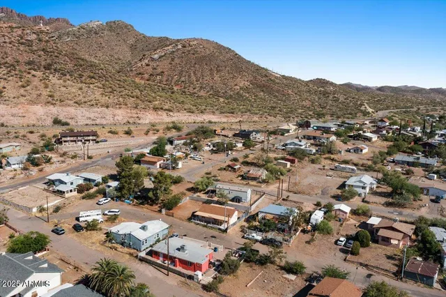 $269,000 | 421 West Moffatt Street, Superior, AZ 85173