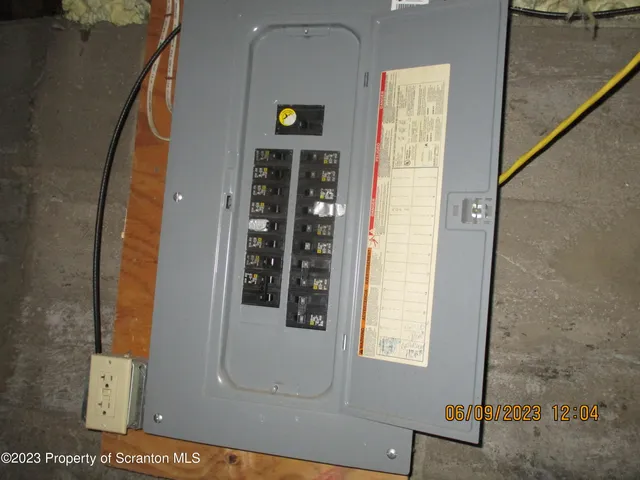 $75,000 | 574 Cherry Street, Edwardsville, PA 18704