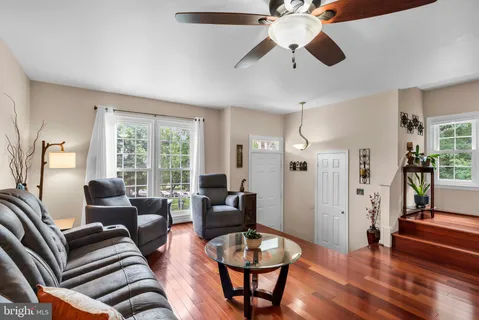 $519,000 | 10801 Campaign Court, Manassas, VA 20109