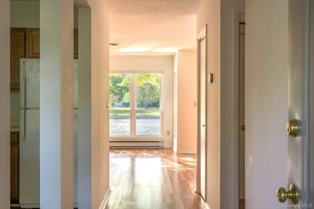 $530,000 | 14 Pond Drive East, Rhinebeck, NY 12572