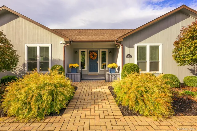 $530,000 | 14 Pond Drive East, Rhinebeck, NY 12572