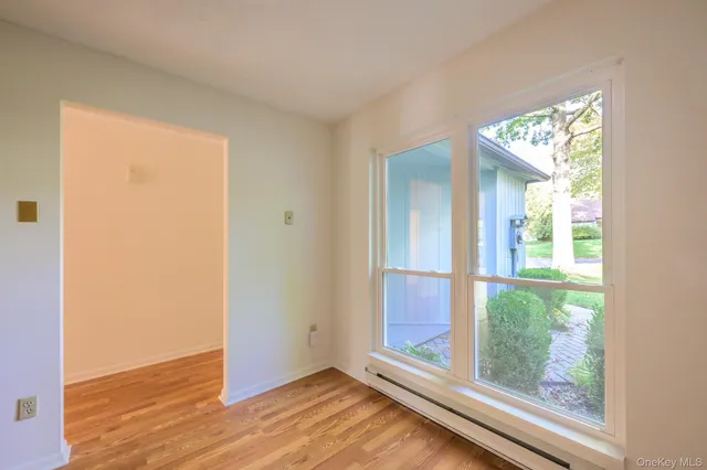 $530,000 | 14 Pond Drive East, Rhinebeck, NY 12572