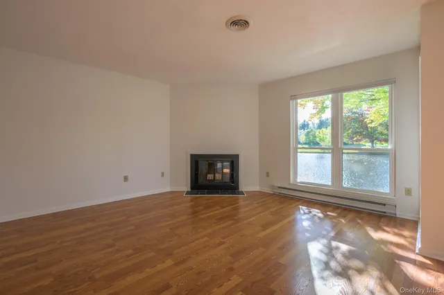 $530,000 | 14 Pond Drive East, Rhinebeck, NY 12572