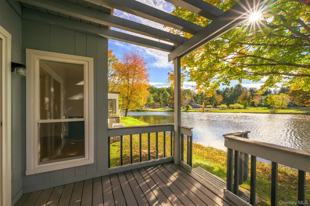 $530,000 | 14 Pond Drive East, Rhinebeck, NY 12572