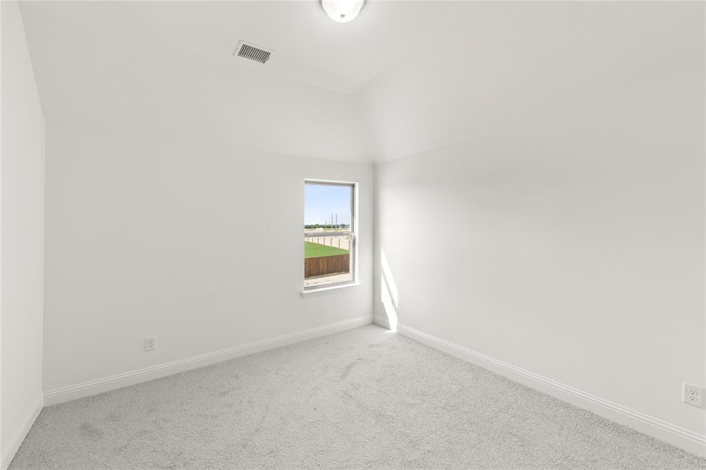 332 Bay Laurel Road McKinney, TX 75071 - Photo 23 of 27 23. 332 Bay Laurel - Bed 4