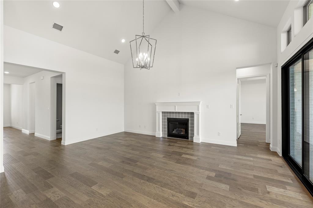 332 Bay Laurel Road McKinney, TX 75071 - Photo 10 of 27 10. 332 Bay Laurel - Family (2)