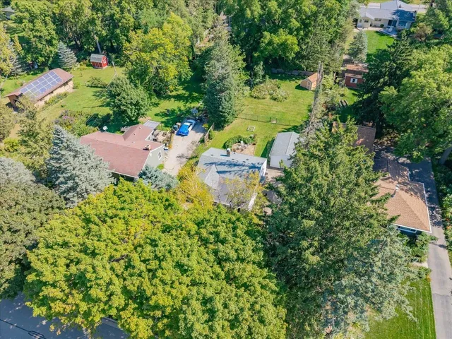 $2,800 | 401 Merrill Crest Drive, Madison, WI 53705