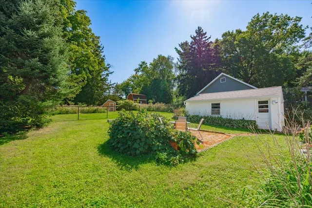 $2,800 | 401 Merrill Crest Drive, Madison, WI 53705