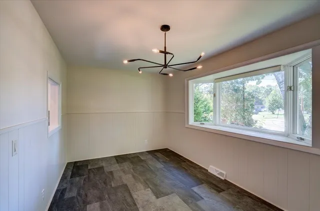 $2,800 | 401 Merrill Crest Drive, Madison, WI 53705