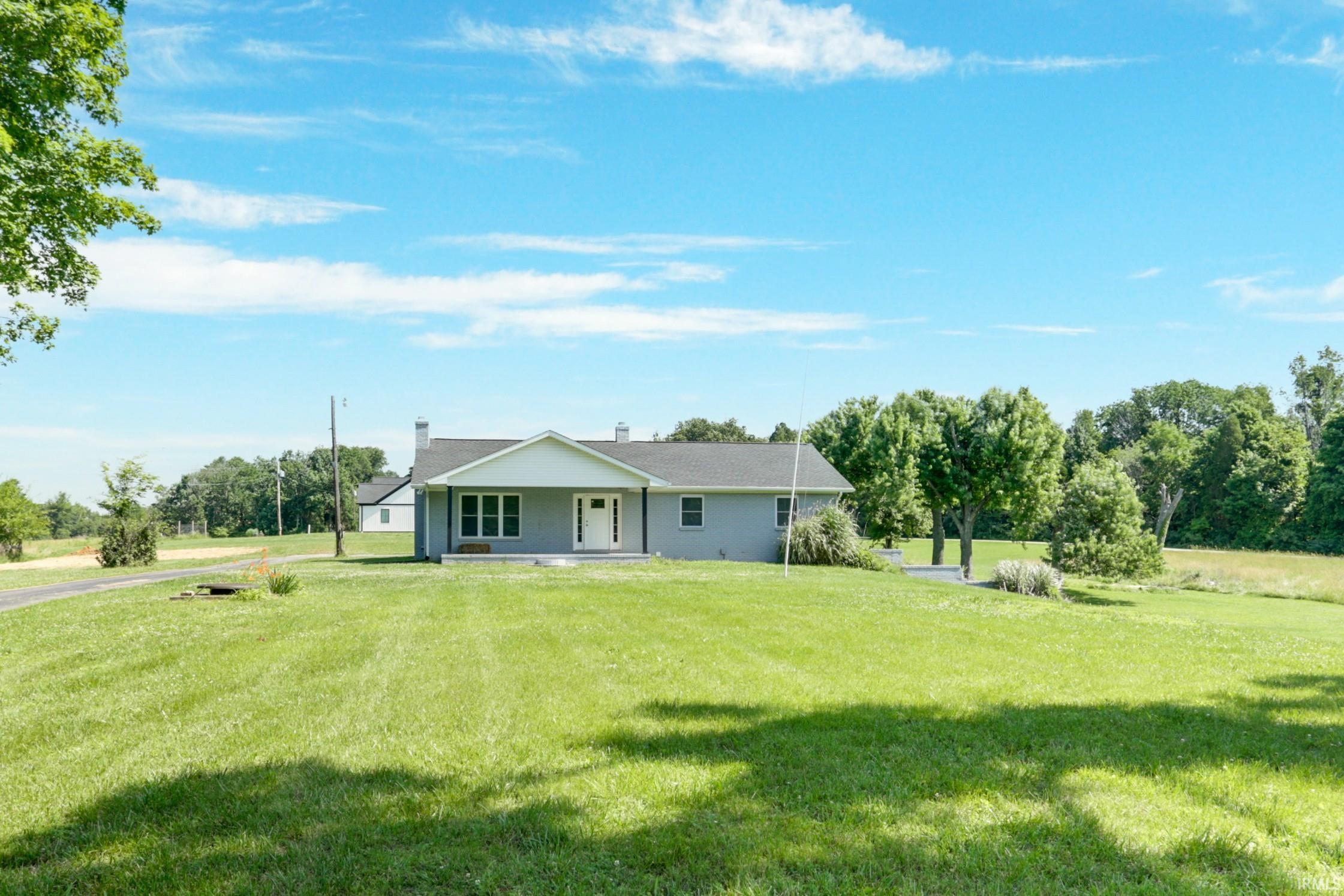 4033 Turpin Hill Road Lynnville, IN 47619 - Photo 1 of 30