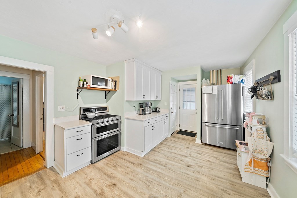 38-40 Colby Road Quincy, MA 02171 - Photo 14 of 36 Gallery Image 14