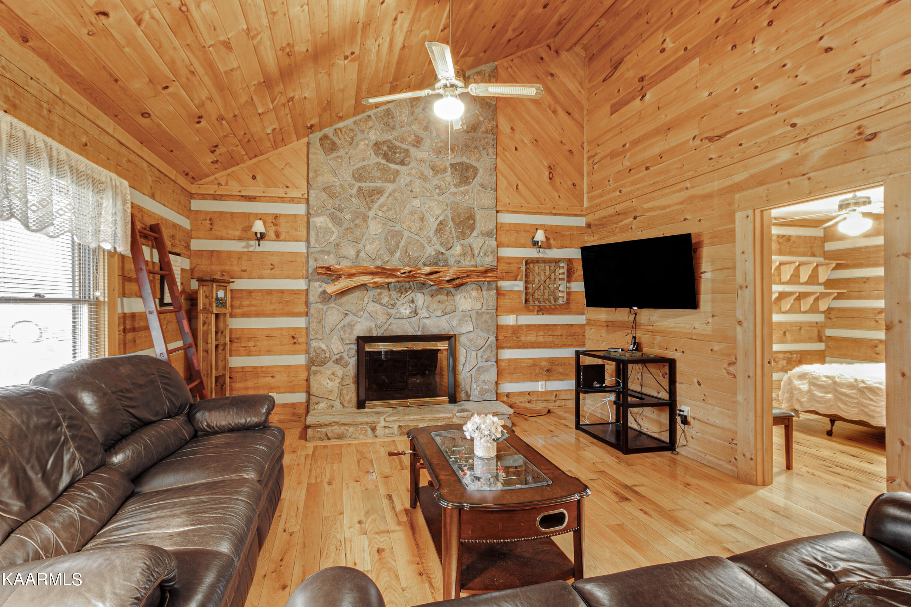2986 Covemont Road Sevierville, TN 37862 - Photo 2 of 15 Welcome!