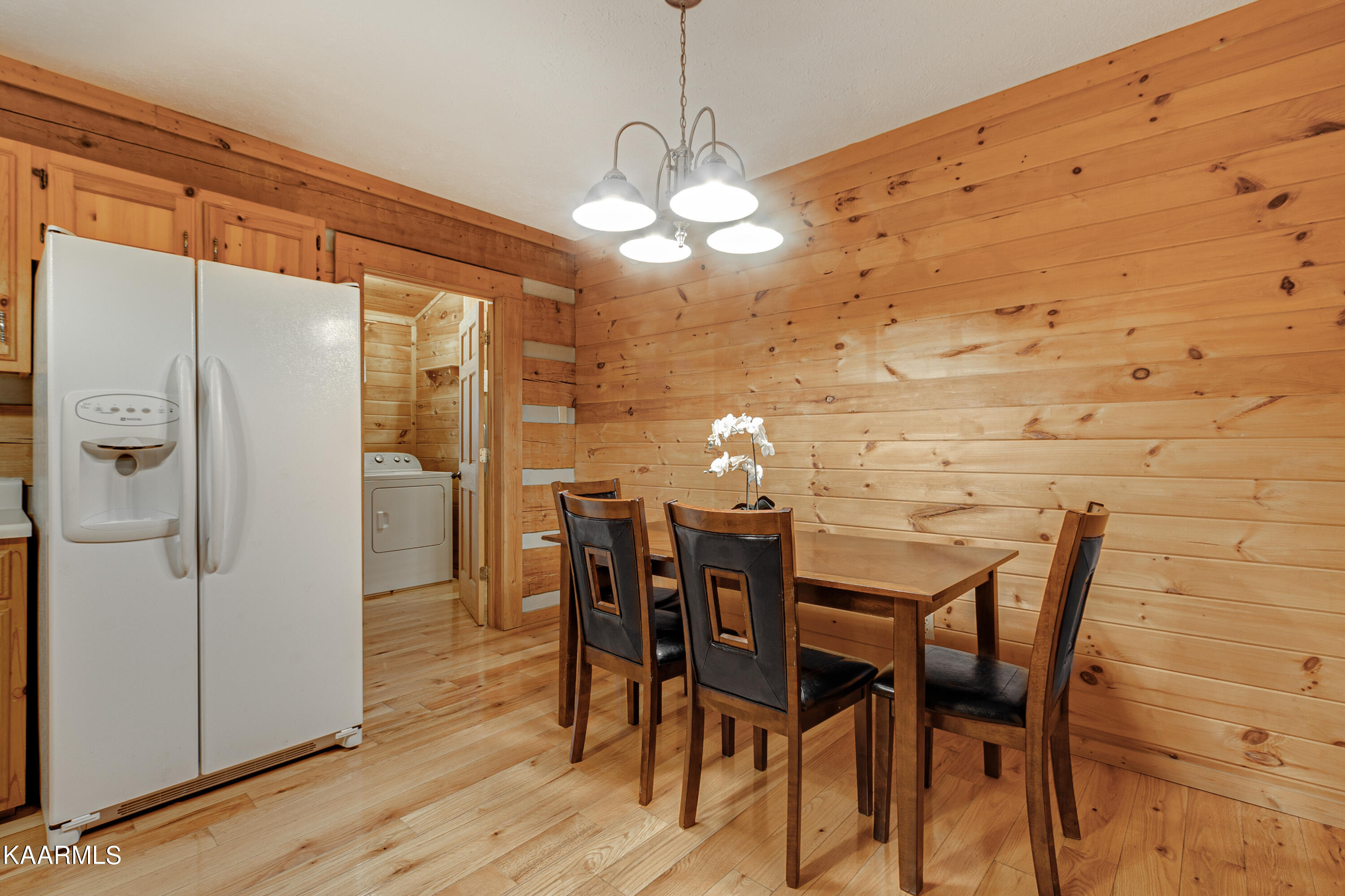 2986 Covemont Road Sevierville, TN 37862 - Photo 4 of 15 Dining