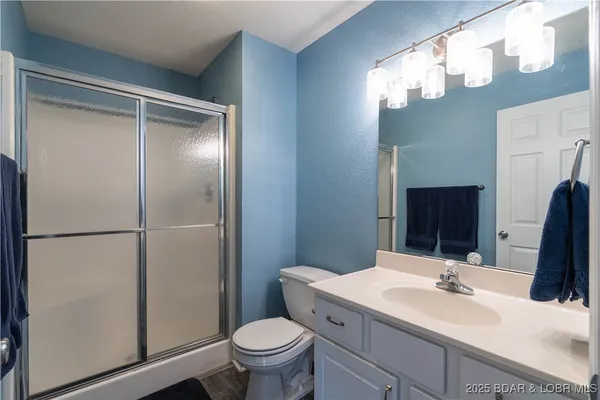 $277,000 | 40 Lighthouse Road, Unit 6205, Lake Ozark, MO 65049