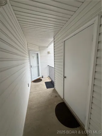 $277,000 | 40 Lighthouse Road, Unit 6205, Lake Ozark, MO 65049