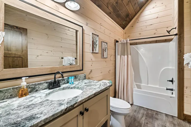 $1,635,000 | 3504 Sandridge Way, Pigeon Forge, TN 37863