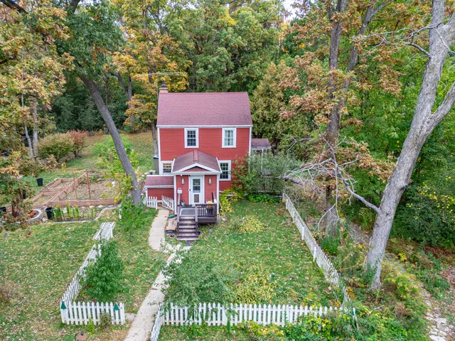 $850,000 | 1S151 Winfield Road, Wheaton, IL 60189