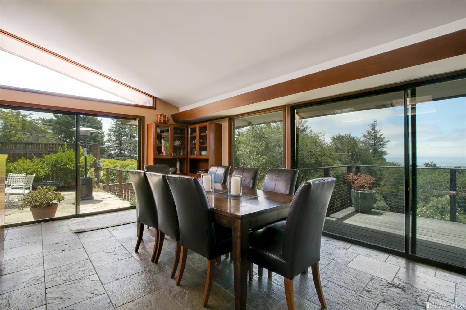 5545 Fernhoff Road Oakland, CA 94619 - Photo 11 of 37