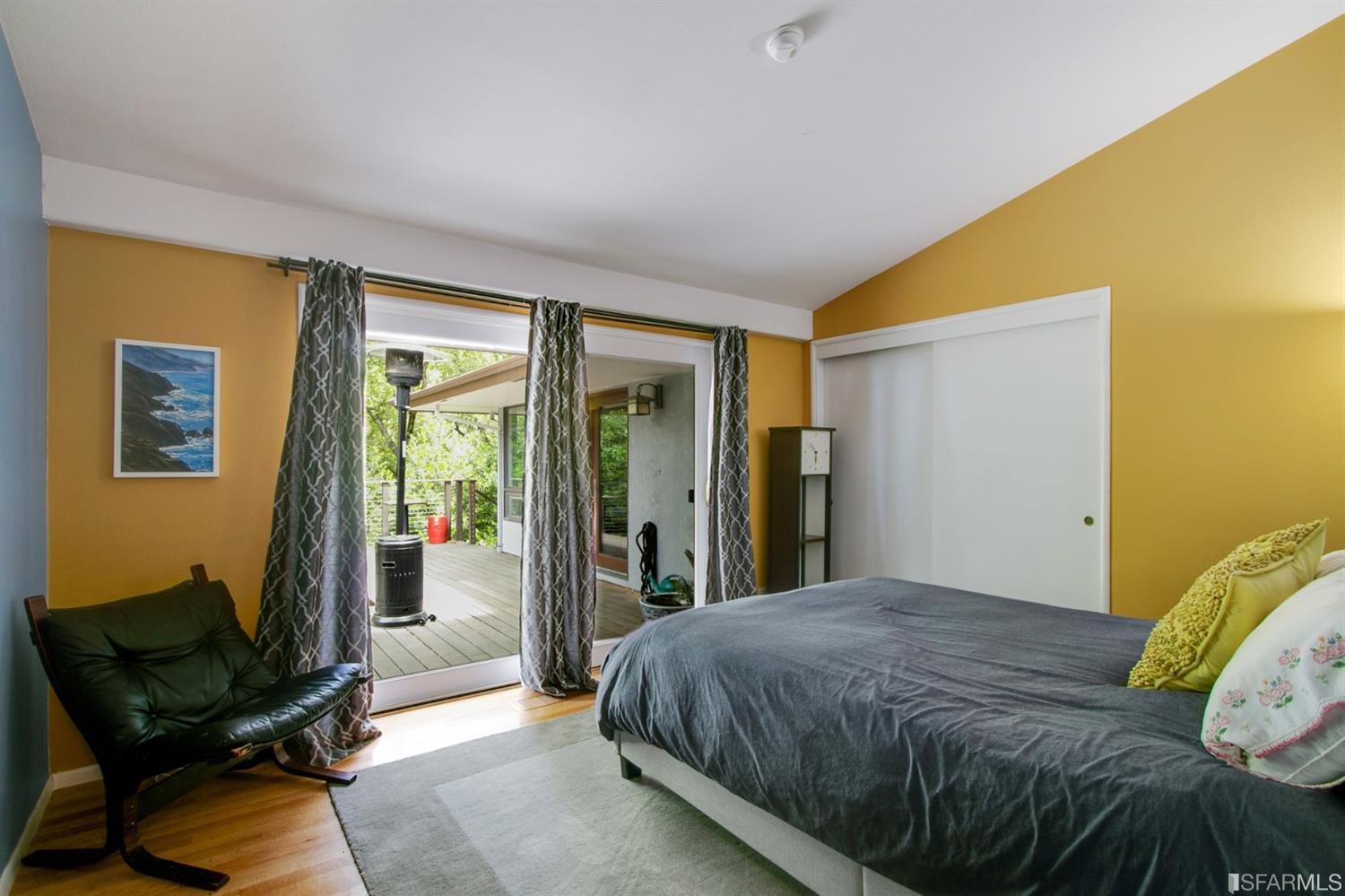 5545 Fernhoff Road Oakland, CA 94619 - Photo 24 of 37