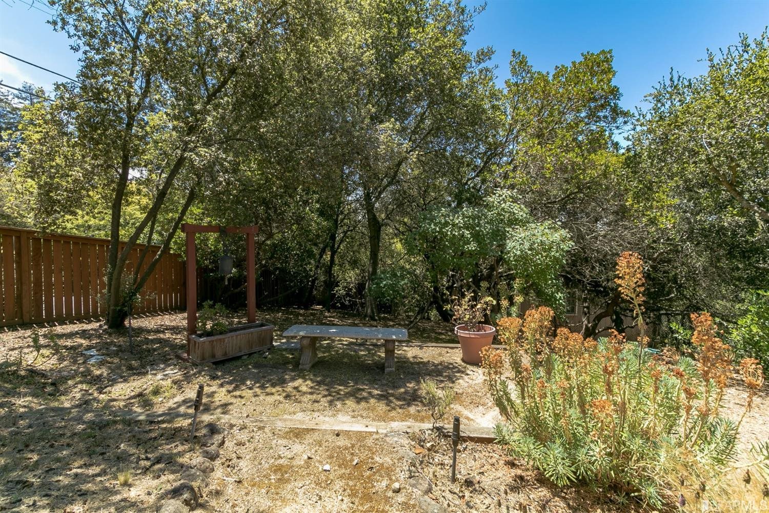 5545 Fernhoff Road Oakland, CA 94619 - Photo 31 of 37