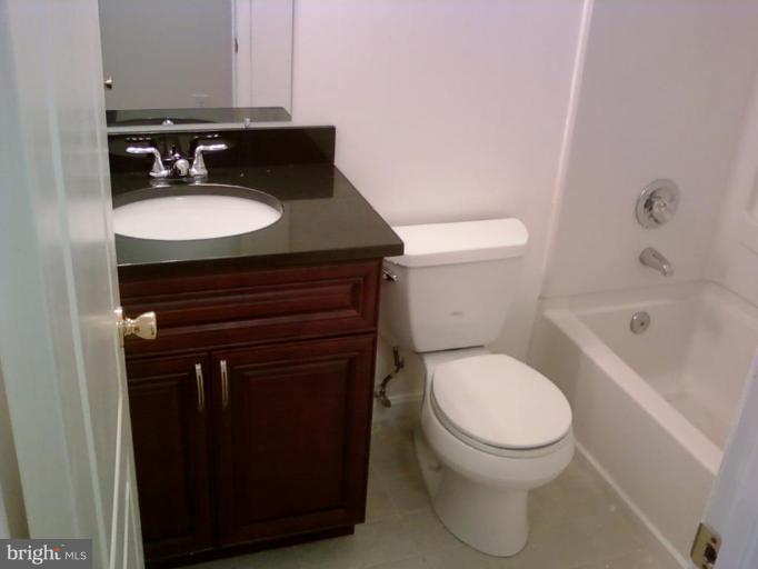 8341 Montgomery Run Road, Unit E Ellicott City, MD 21043 - Photo 5 of 5 Bath #1
