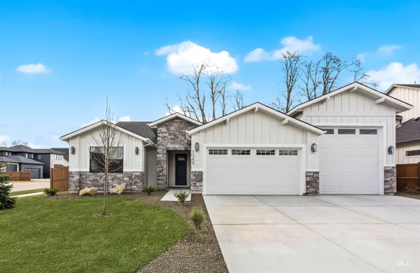 $979,900 | 6321 Talkeetna Street, Star, ID 83669