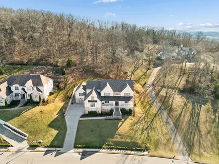 $3,677,000 | 1019 Stockett Drive, Nashville, TN 37221