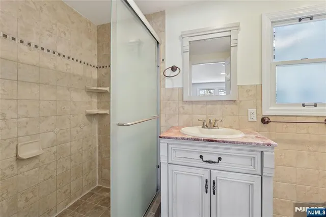 $6,000 | 51 Day Avenue, Tenafly, NJ 07670