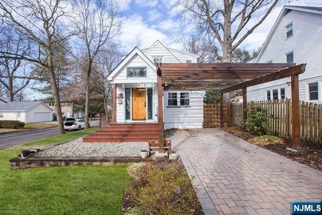 $6,000 | 51 Day Avenue, Tenafly, NJ 07670