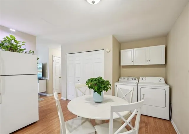 $1,950 | 886 Perimeter Road, Dawsonville, GA 30534