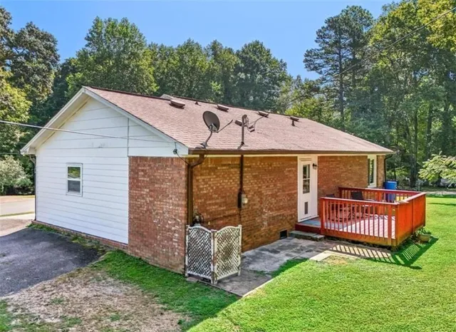 $1,950 | 886 Perimeter Road, Dawsonville, GA 30534