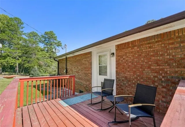 $1,950 | 886 Perimeter Road, Dawsonville, GA 30534