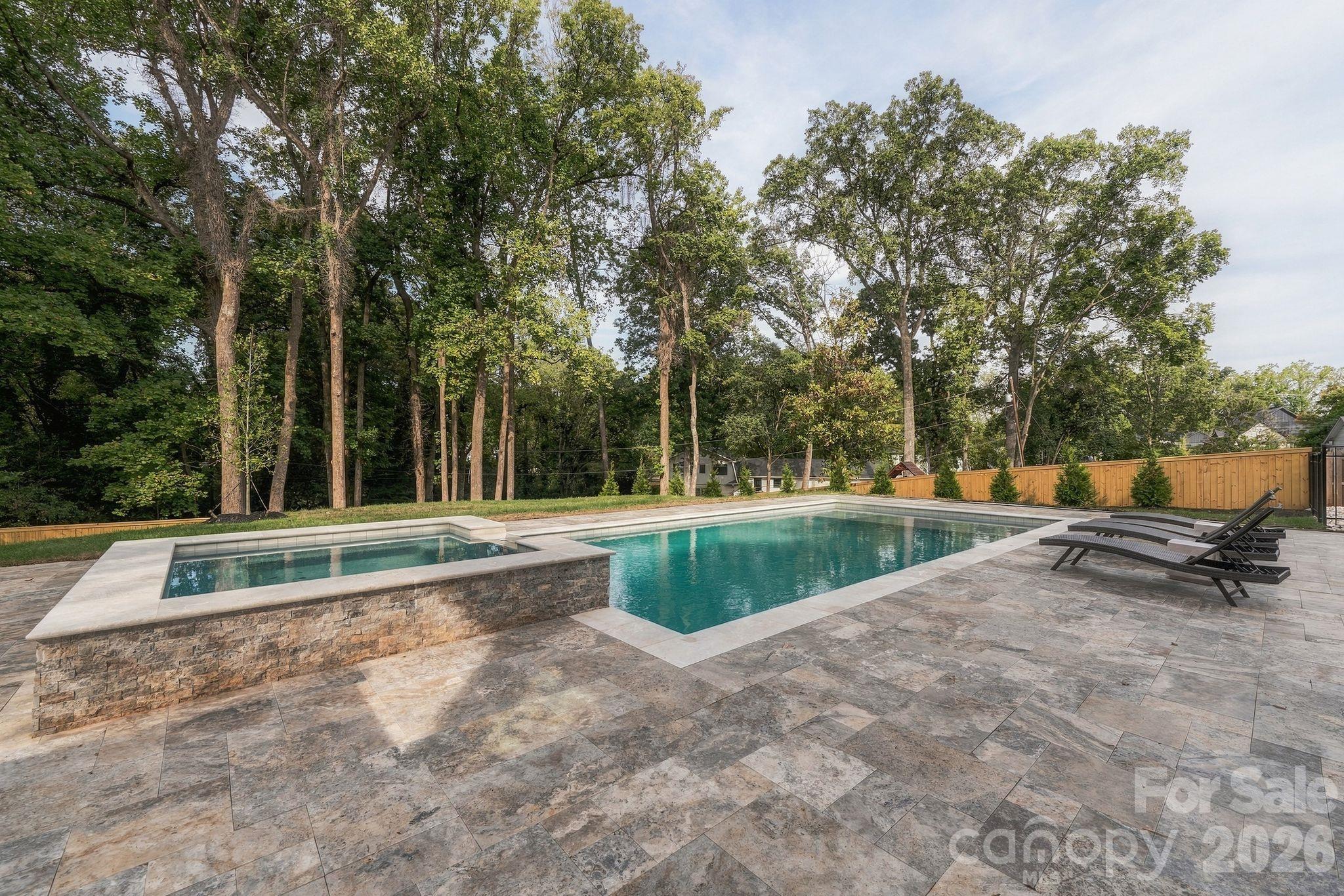 122 Lansdowne Road Charlotte, NC 28270 - Photo 37 of 44 Gallery Image 37