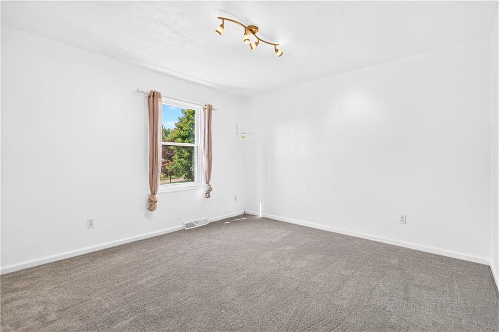 167 Oak Ridge Drive Butler, PA 16002 - Photo 33 of 49 Gallery Image 33