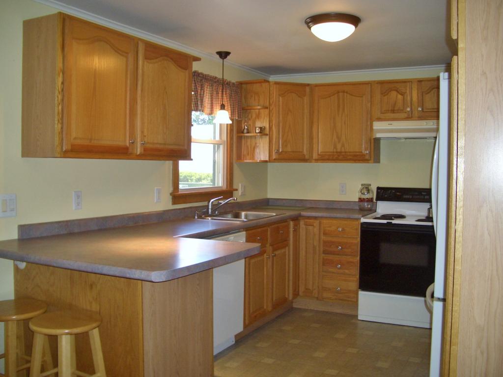 218 Pearl Street Rutland, VT 05701 - Photo 4 of 29