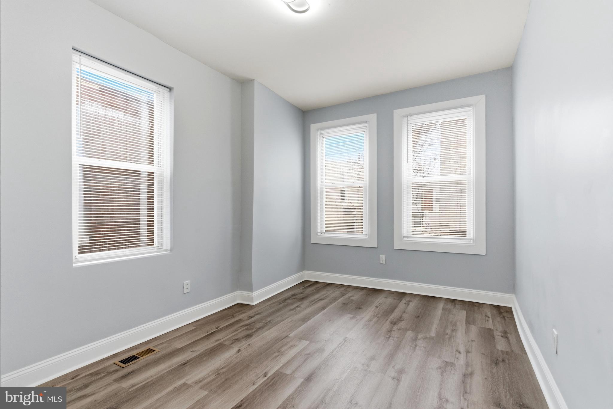 2644 North Myrtlewood Street Philadelphia, PA 19132 - Photo 27 of 34