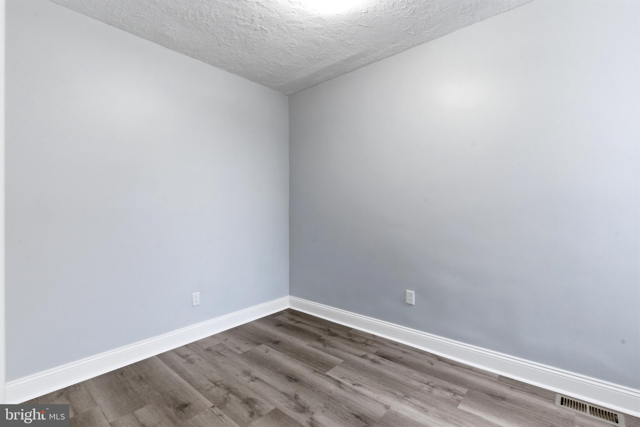 2644 North Myrtlewood Street Philadelphia, PA 19132 - Photo 30 of 34