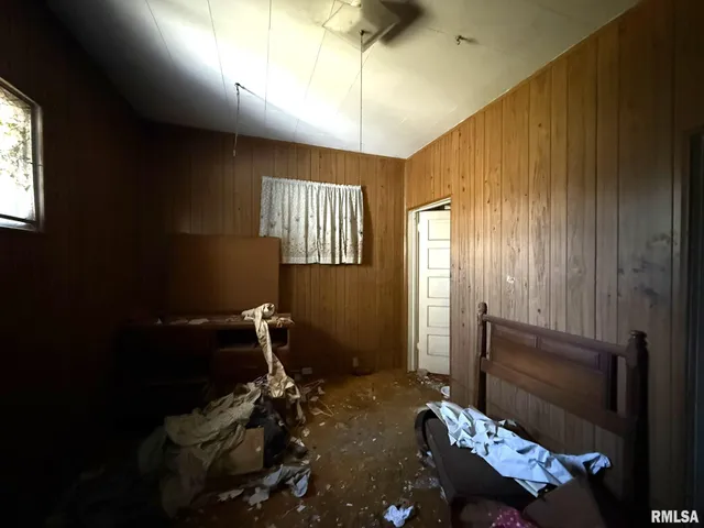 $39,900 | 39 South Chambers Street, Galesburg, IL 61401