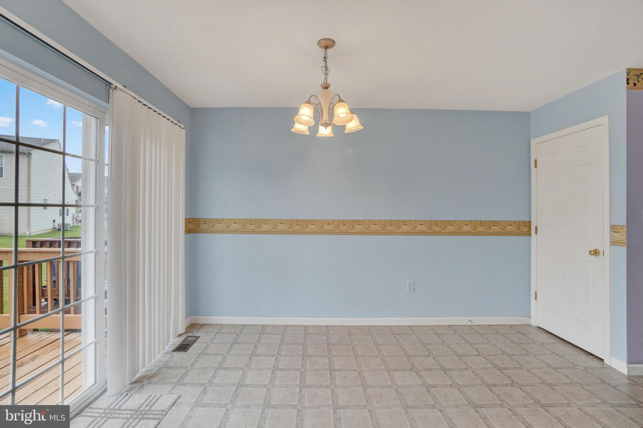 45 Yarrow Court Manchester, PA 17345 - Photo 6 of 27