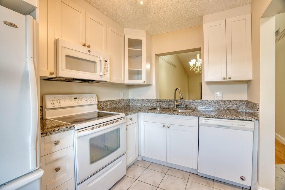 3151 Southeast Aster Lane, Unit 1306 Stuart, FL 34994 - Photo 7 of 25 20240321184445959759000000-o