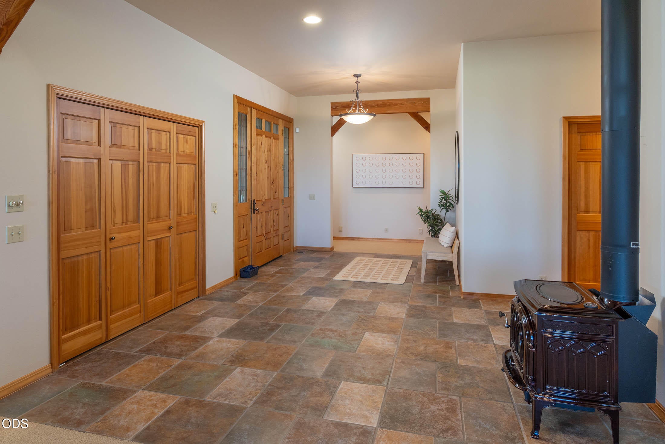 18975 Pinehurst Road Bend, OR 97703 - Photo 43 of 80 Gallery Image 43