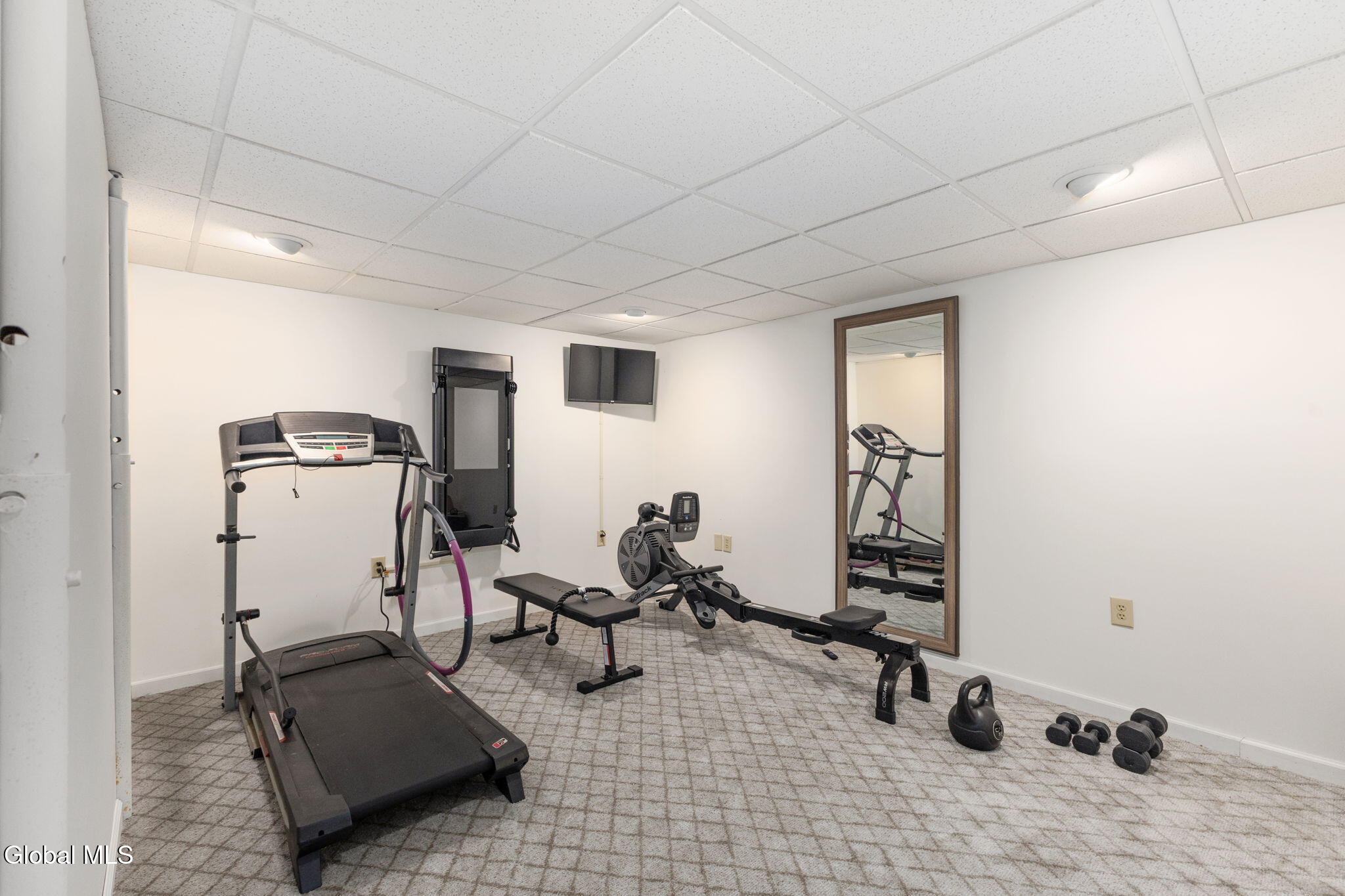 219 Aviation Road Queensbury, NY 12804 - Photo 33 of 48 34-219AviationRd_34