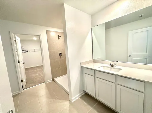 $2,200 | 1029 Harold Pass, Lake Wales, FL 33859